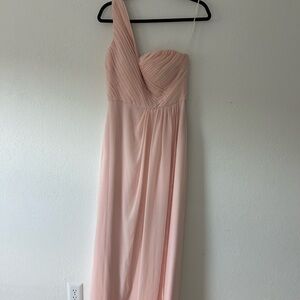 Elegant light pink Evening Gown